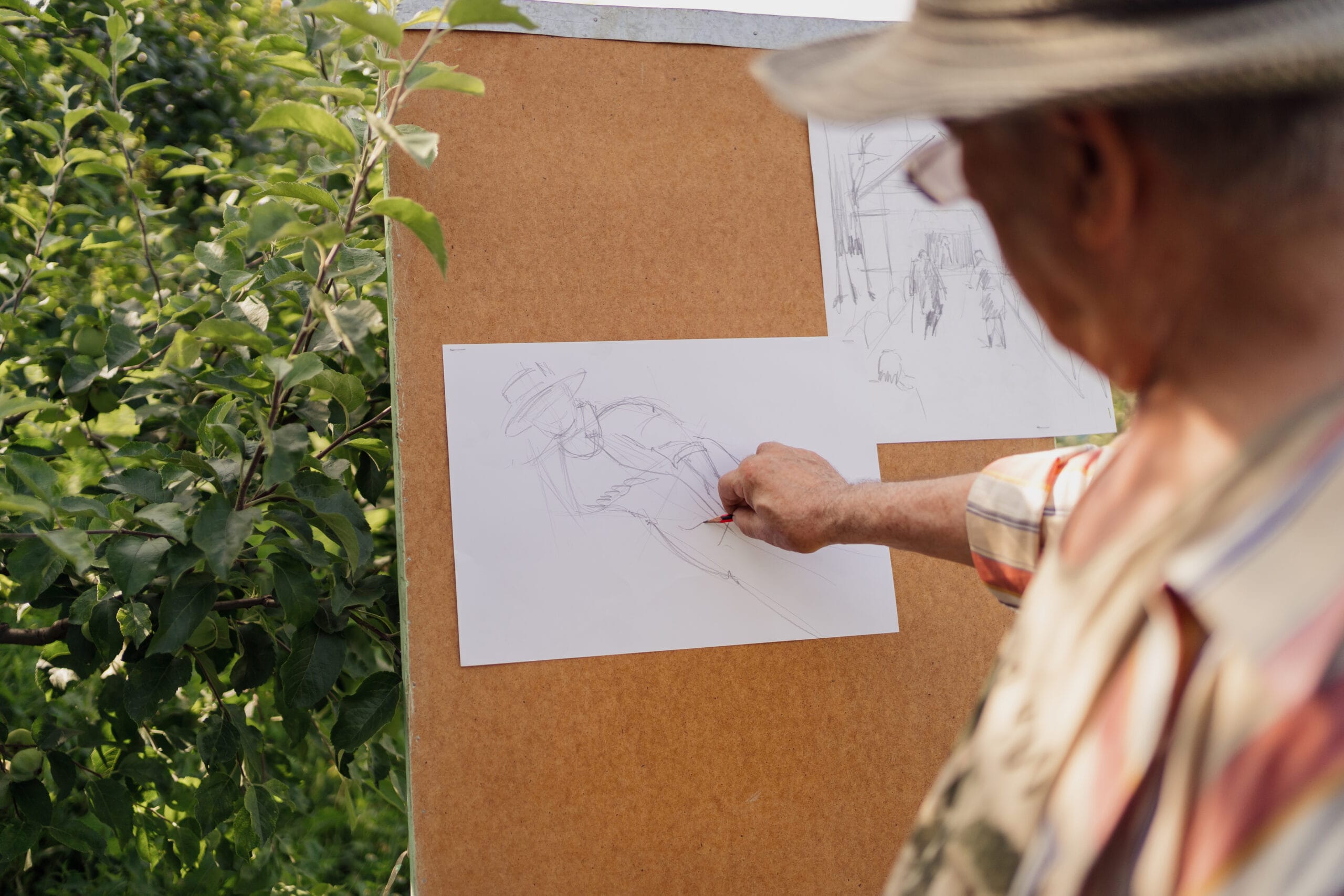 người già tham gia nghệ thuật